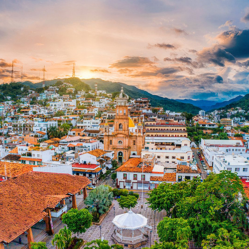 Reader’s Choice Awards 2025: Puerto Vallarta, nombrada segunda mejor ciudad pequeña del mundo y favorita de México