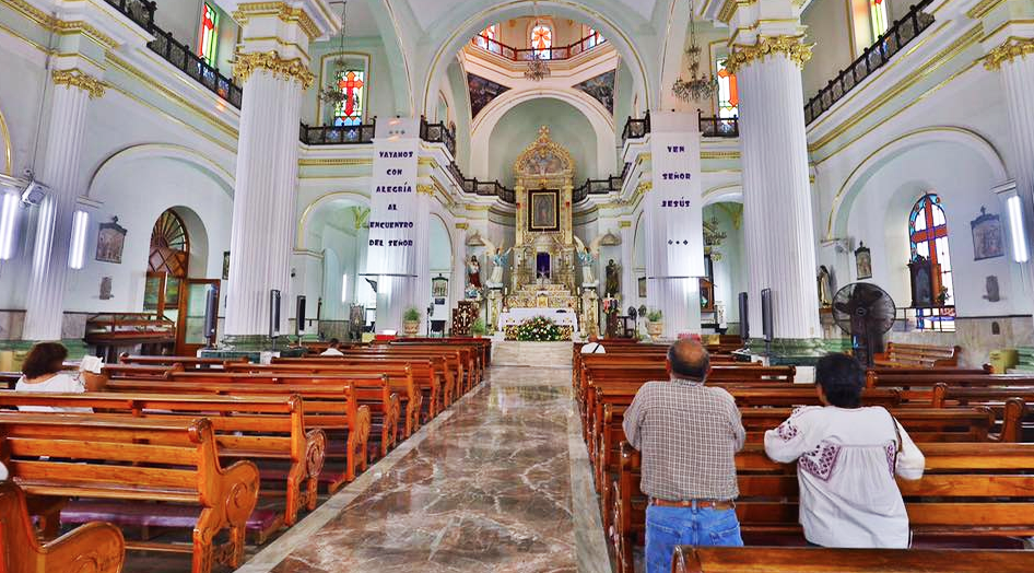 Visita a la Parroquia de Nuestra Señora de Guadalupe de Puerto Vallarta