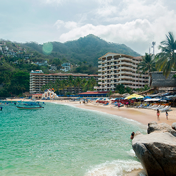 Mismaloya, Histórica Belleza Natural en Puerto Vallarta