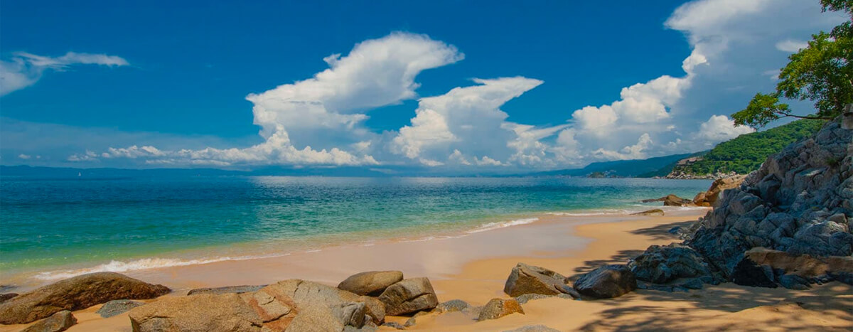 Playa Madagascar en Puerto Vallarta